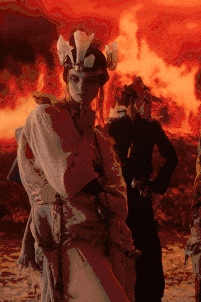 Maison Margiela Haute Couture Outono Inverno 2021-2022 por RUNWAY MAGAZINE