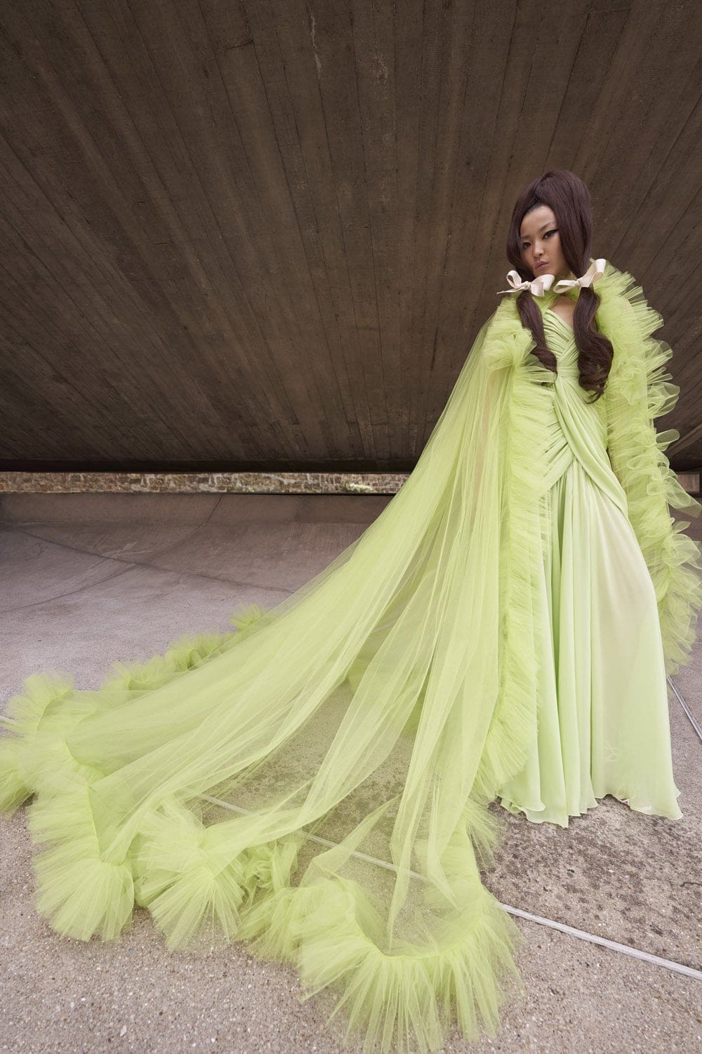 Giambattista Valli Haute Couture Otoño Invierno 2021-2022 de RUNWAY REVISTA