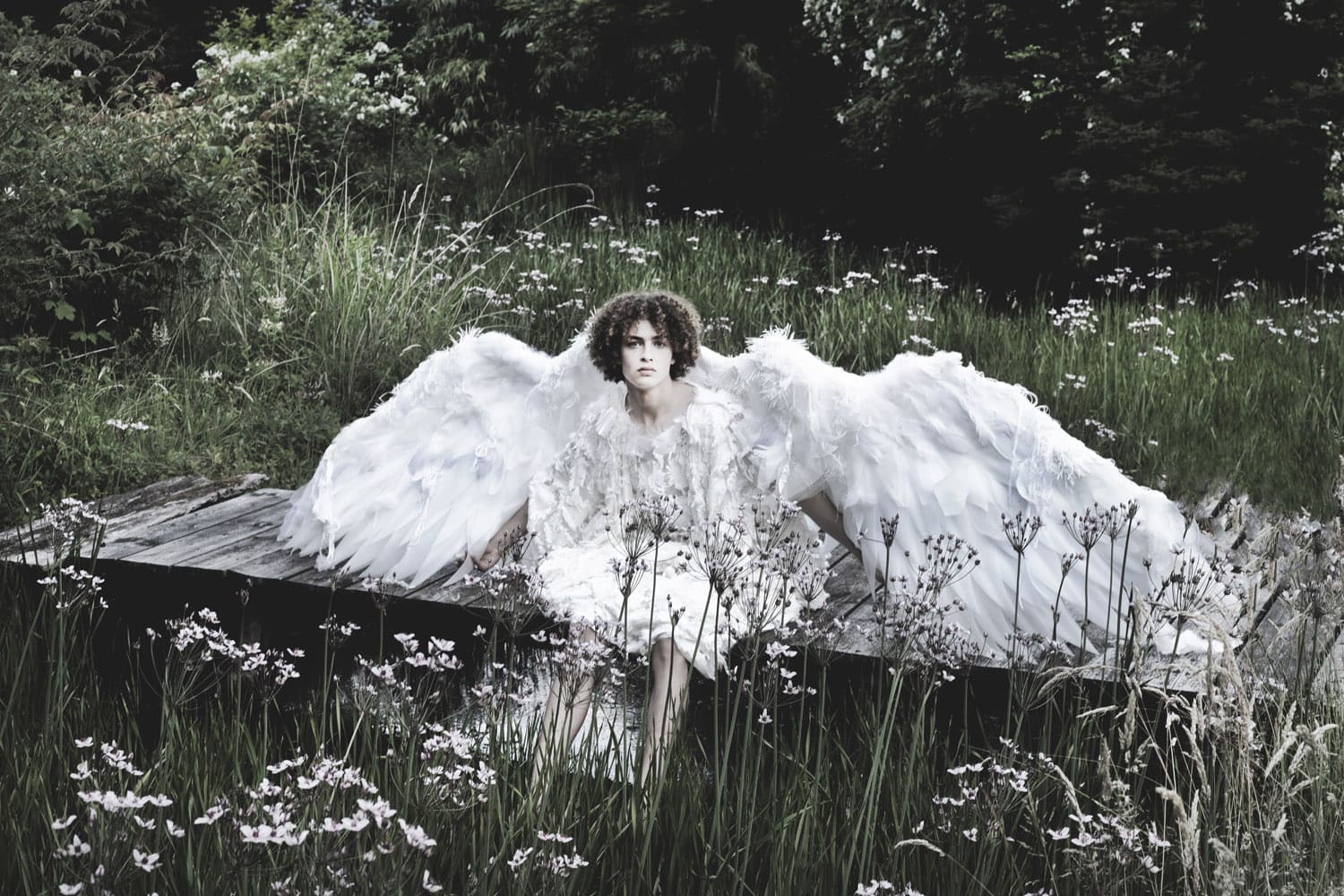 Franck Sorbier Haute Couture Fall Winter 2021-2022 by RUNWAY MAGAZINE