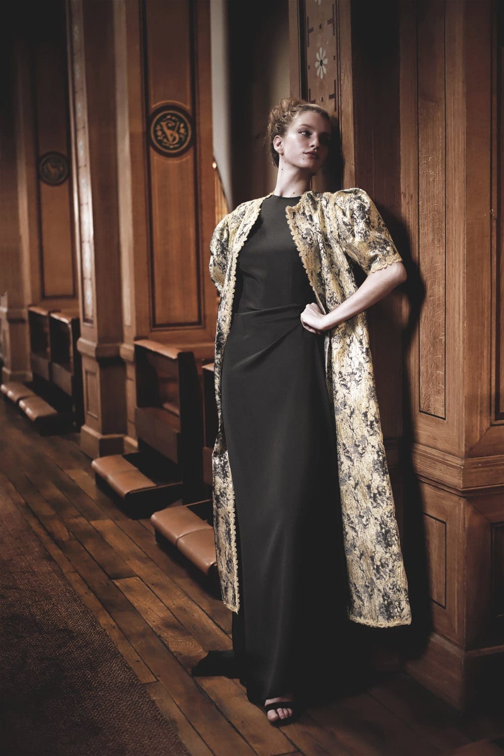 Franck Sorbier Haute Couture Fall Winter 2021-2022 by RUNWAY MAGAZINE