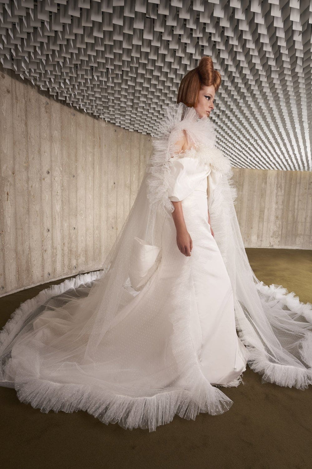 Giambattista Valli Haute Couture Otoño Invierno 2021-2022 de RUNWAY REVISTA