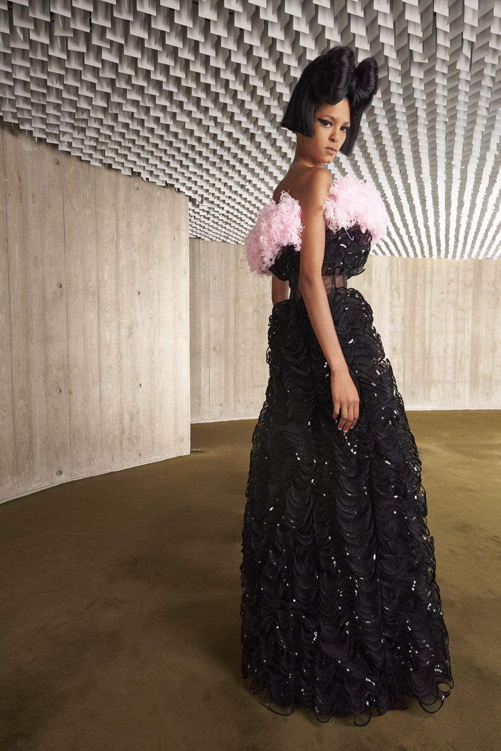 Giambattista Valli Haute Couture Otoño Invierno 2021-2022 de RUNWAY REVISTA