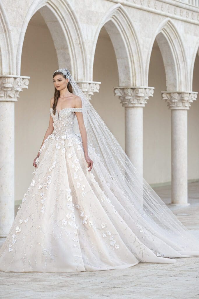 Georges Hobeika Haute Couture Fall Winter 2021-2022 by RUNWAY MAGAZINE