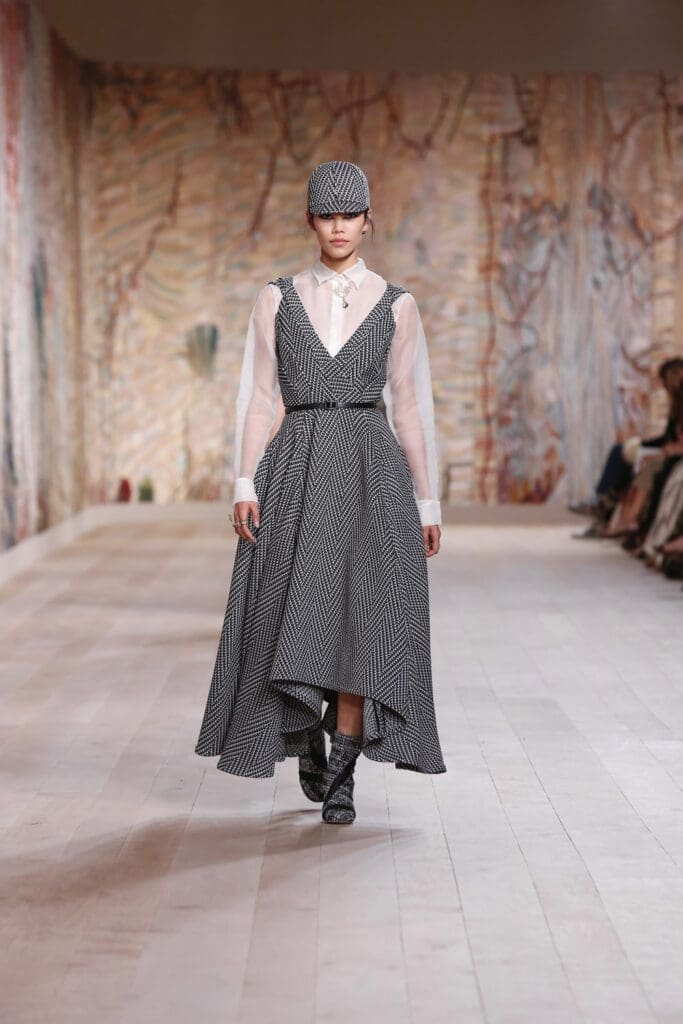 Dior Haute Couture Fall Winter 2021-2022 by RUNWAY MAGAZINE