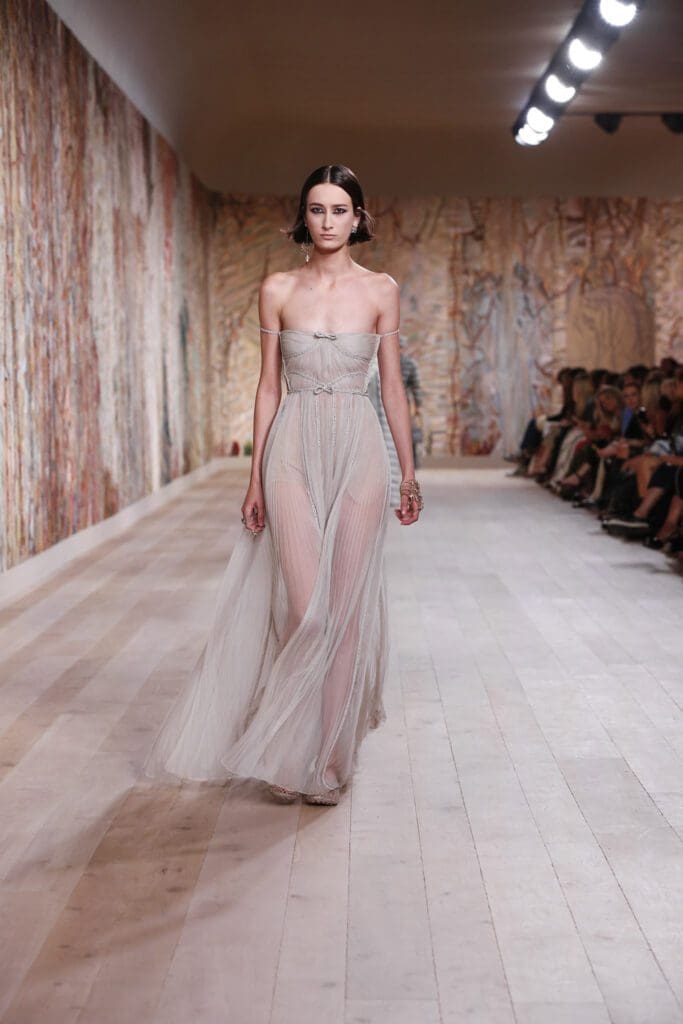 Dior Haute Couture Fall Winter 2021-2022 by RUNWAY MAGAZINE