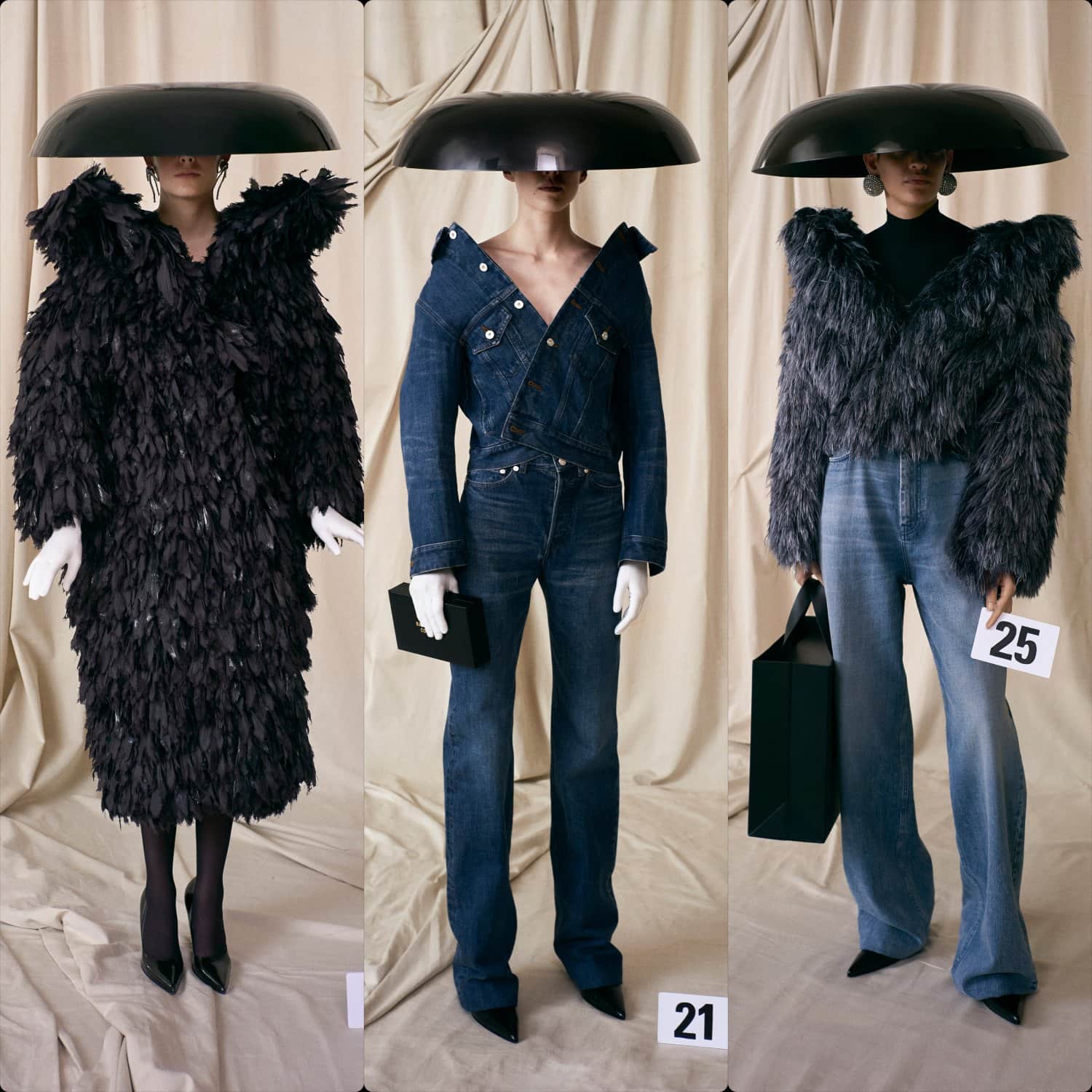 Balenciaga Haute Couture Automne Hiver 2021-2022 par RUNWAY MAGAZINE
