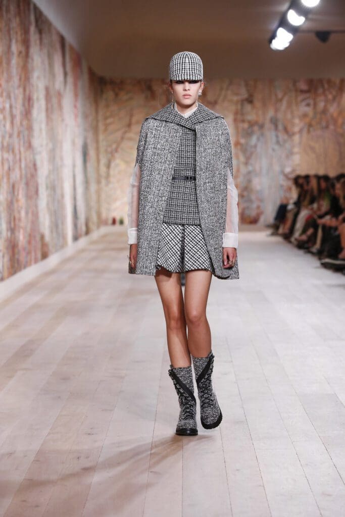 Dior Haute Couture Fall Winter 2021-2022 by RUNWAY MAGAZINE