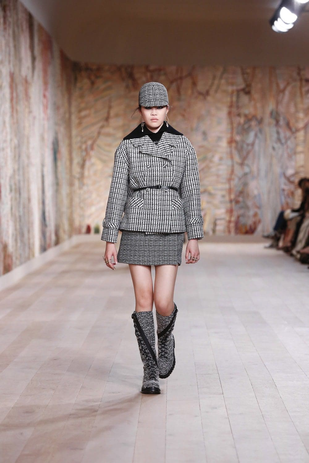 Dior Haute Couture Herbst Winter 2021-2022 von RUNWAY MAGAZIN