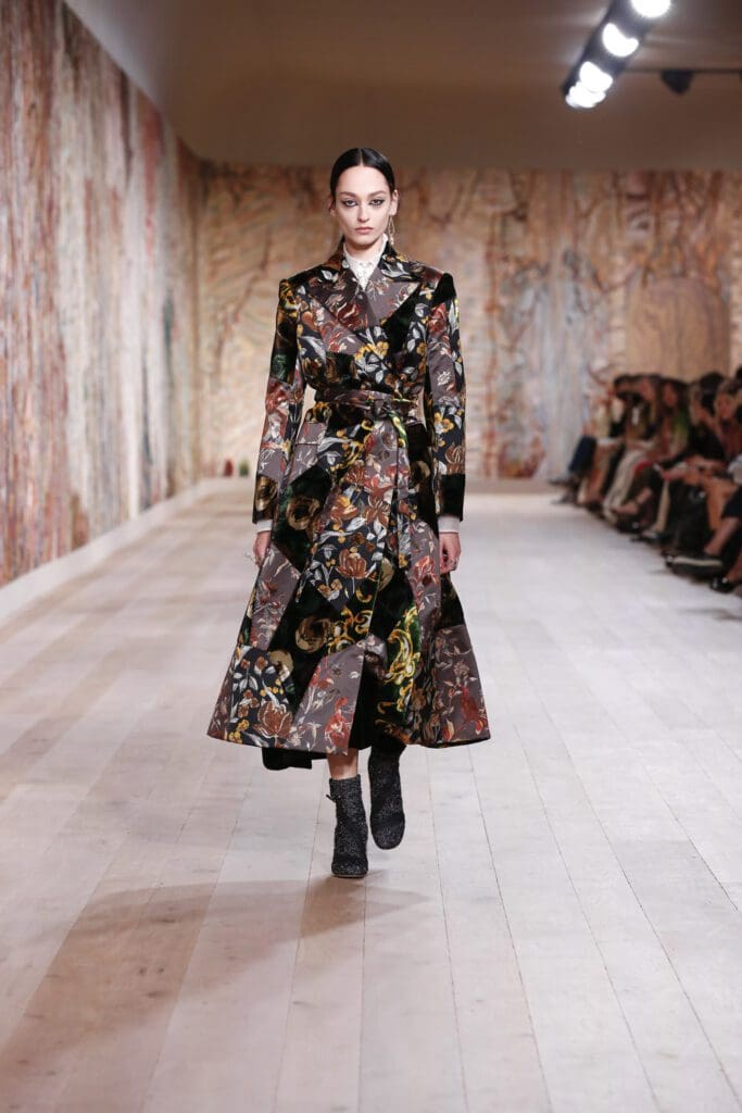 Dior Haute Couture Fall Winter 2021-2022 by RUNWAY MAGAZINE