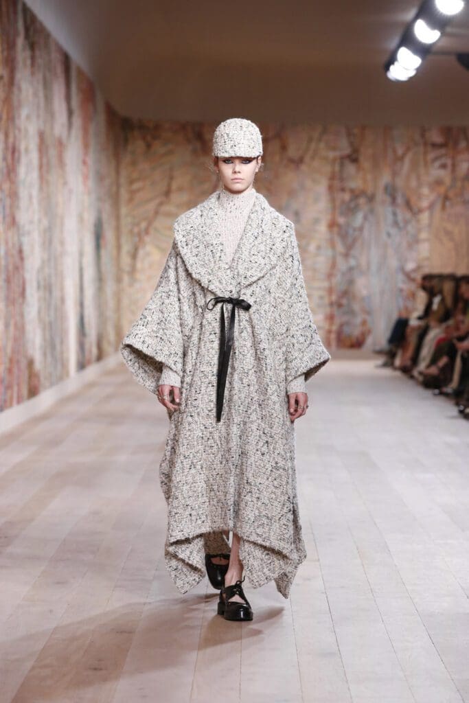 Dior Haute Couture Fall Winter 2021-2022 by RUNWAY MAGAZINE