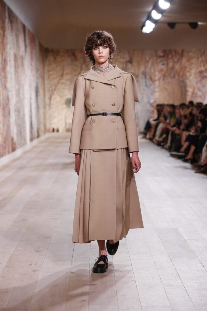 Dior Haute Couture Fall Winter 2021-2022 by RUNWAY MAGAZINE