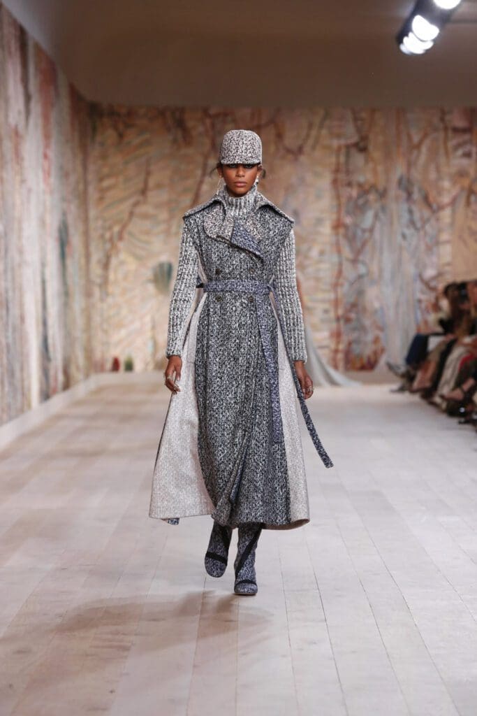 Dior Haute Couture Fall Winter 2021-2022 by RUNWAY MAGAZINE