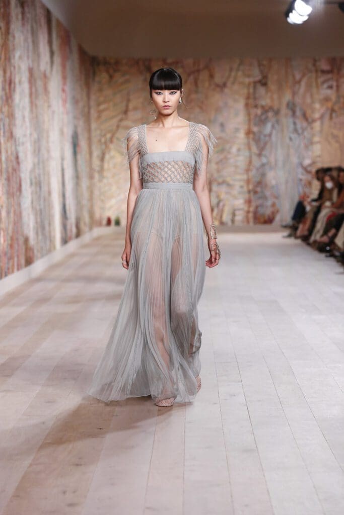 Dior Haute Couture Fall Winter 2021-2022 by RUNWAY MAGAZINE