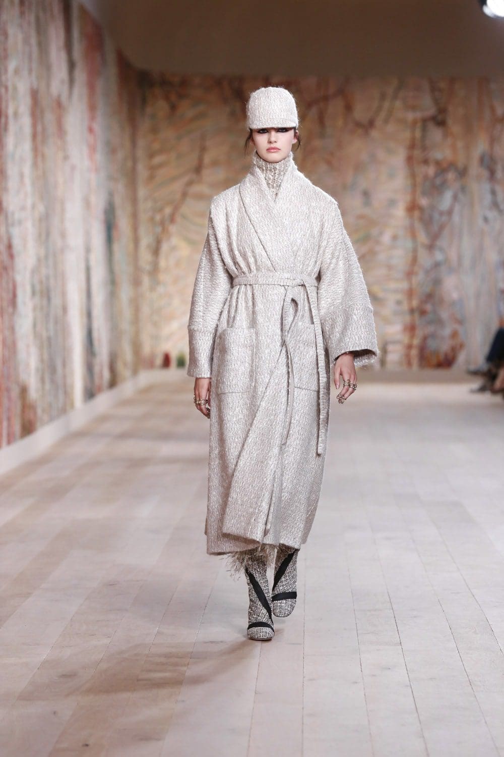 Dior Haute Couture Herbst Winter 2021-2022 von RUNWAY MAGAZIN