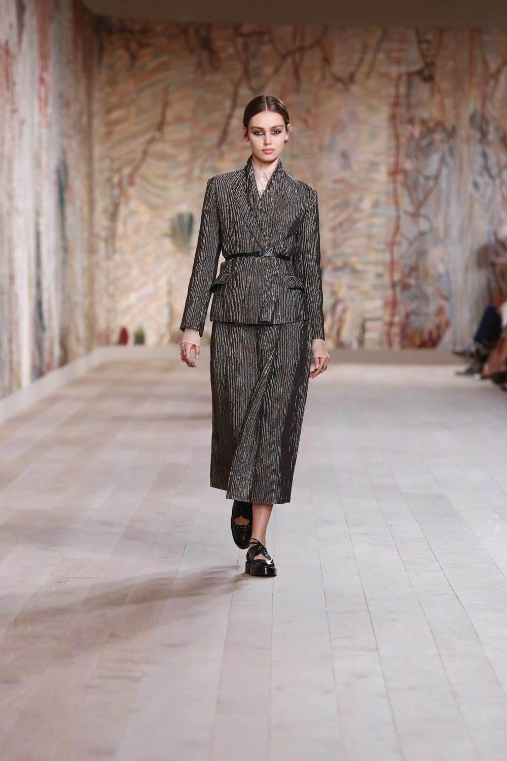Dior Haute Couture Herbst Winter 2021-2022 von RUNWAY MAGAZIN