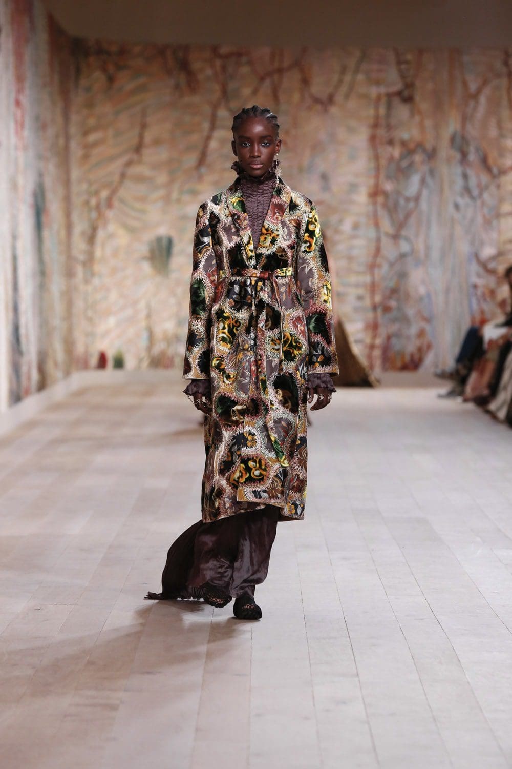 Dior Haute Couture Herbst Winter 2021-2022 von RUNWAY MAGAZIN