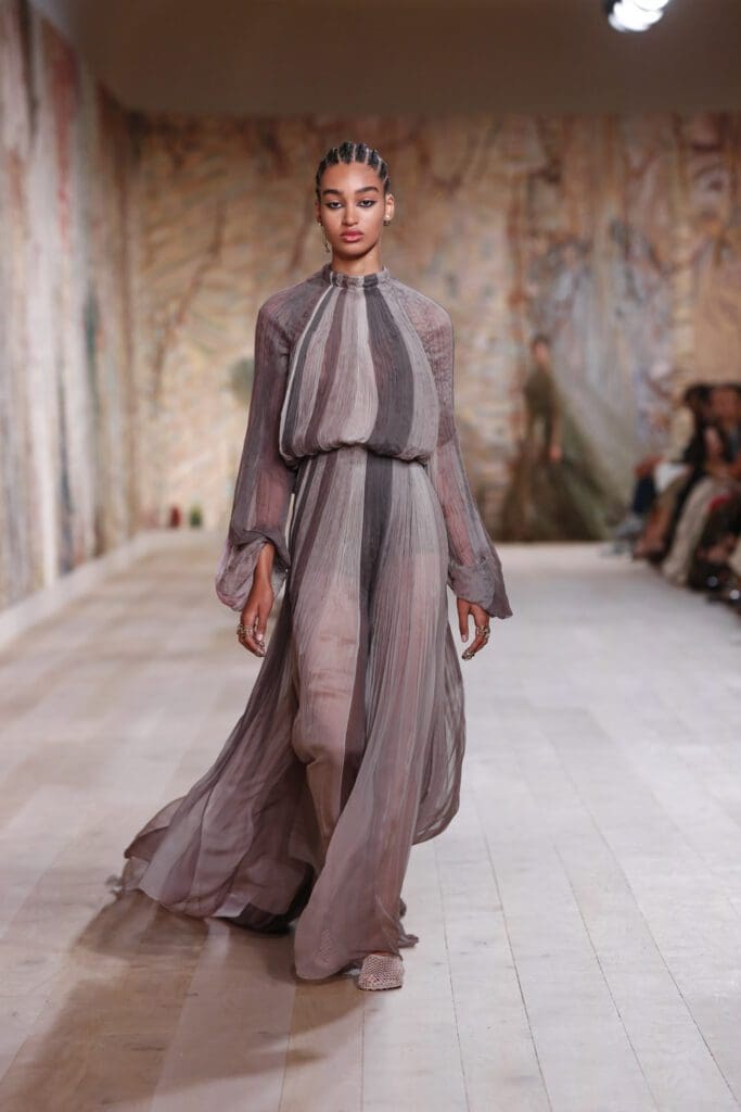 Dior Haute Couture Fall Winter 2021-2022 by RUNWAY MAGAZINE