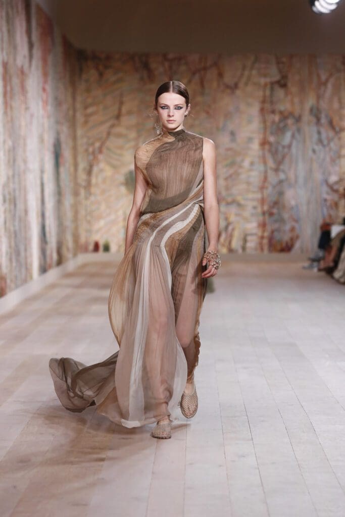 Dior Haute Couture Fall Winter 2021-2022 by RUNWAY MAGAZINE