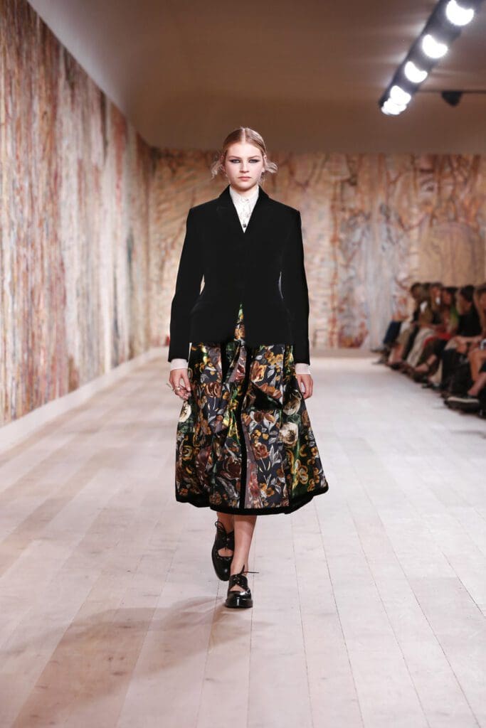 Dior Haute Couture Fall Winter 2021-2022 by RUNWAY MAGAZINE