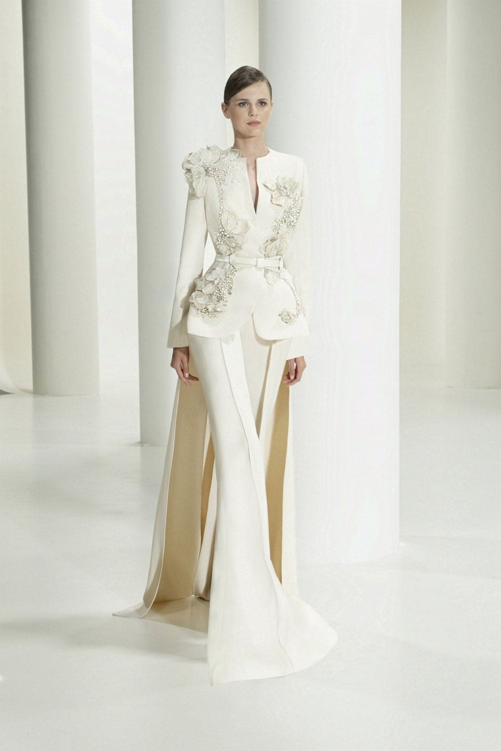 Elie Saab Haute Couture Fall Winter 2021-2022 by RUNWAY MAGAZINE