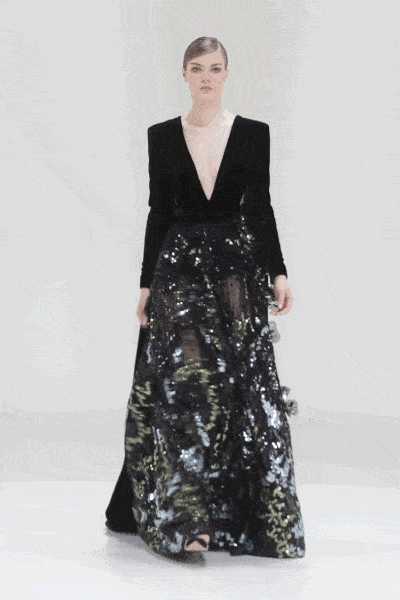 Elie Saab Haute Couture Automne Hiver 2021-2022 par RUNWAY MAGAZINE