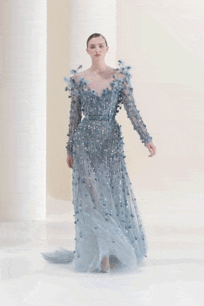 Elie Saab Haute Couture Automne Hiver 2021-2022 par RUNWAY MAGAZINE