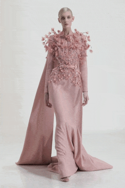 Elie Saab Haute Couture Automne Hiver 2021-2022 par RUNWAY MAGAZINE