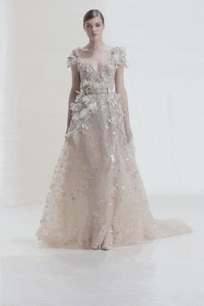Elie Saab Haute Couture Automne Hiver 2021-2022 par RUNWAY MAGAZINE