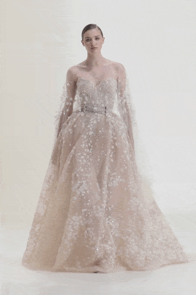 Elie Saab Haute Couture Automne Hiver 2021-2022 par RUNWAY MAGAZINE