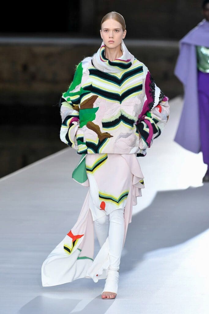 Valentino Couture Fall Winter 2021-2022 by RUNWAY MAGAZINE