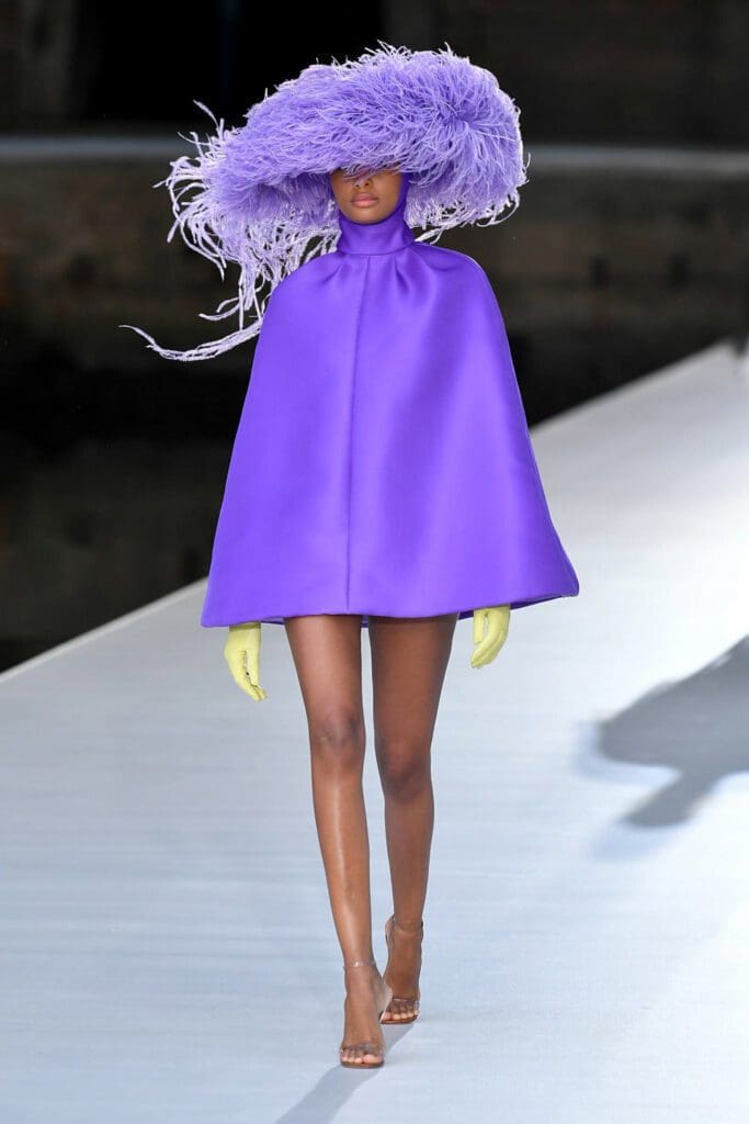 Valentino Couture Fall Winter 2021-2022 by RUNWAY MAGAZINE