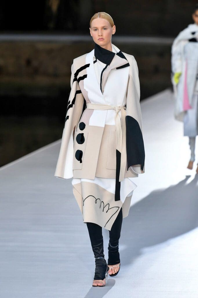 Valentino Couture Fall Winter 2021-2022 by RUNWAY MAGAZINE
