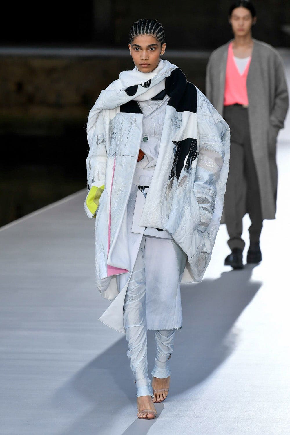 Valentino Couture Herbst Winter 2021-2022 von RUNWAY MAGAZIN