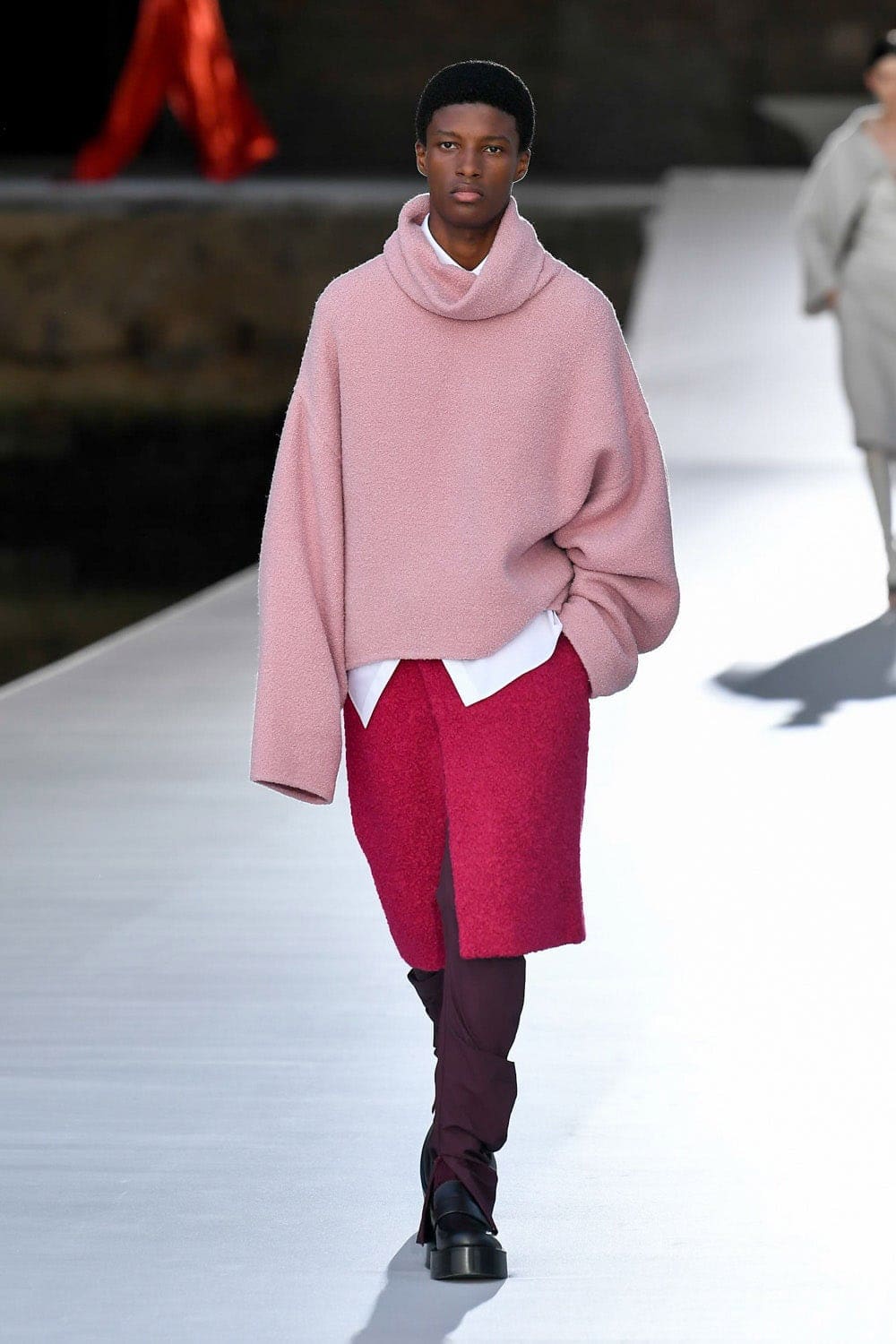 Valentino Couture Herbst Winter 2021-2022 von RUNWAY MAGAZIN