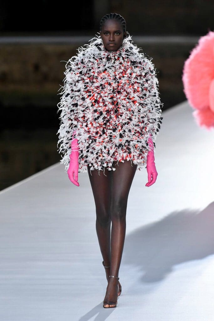 Valentino Couture Fall Winter 2021-2022 by RUNWAY MAGAZINE