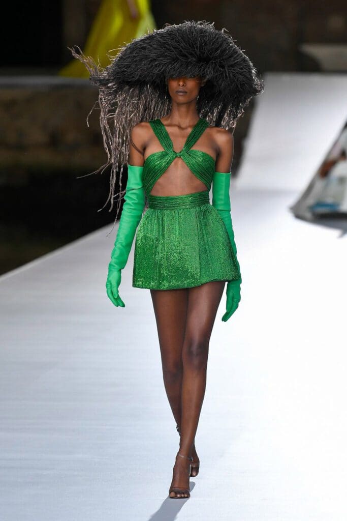 Valentino Couture Fall Winter 2021-2022 by RUNWAY MAGAZINE