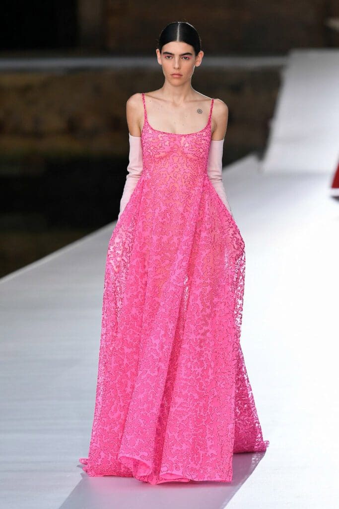 Valentino Couture Fall Winter 2021-2022 by RUNWAY MAGAZINE