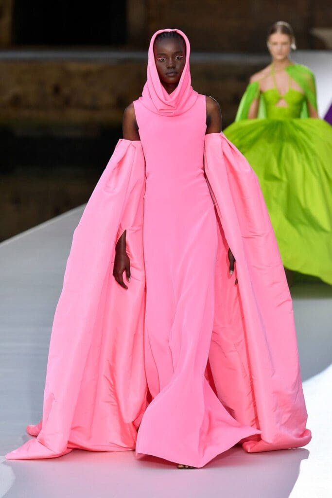 Valentino Couture Fall Winter 2021-2022 by RUNWAY MAGAZINE