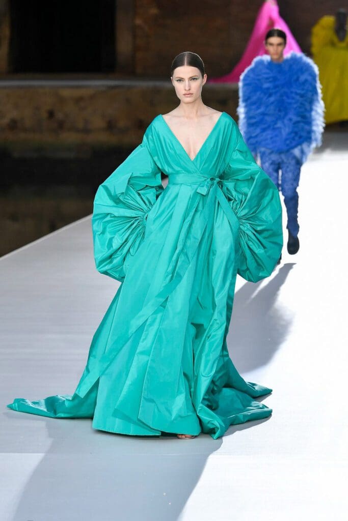 Valentino Couture Fall Winter 2021-2022 by RUNWAY MAGAZINE