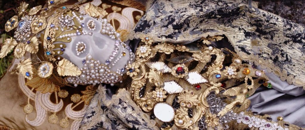 Franck Sorbier Haute Couture Outono Inverno 2021-2022 por RUNWAY MAGAZINE