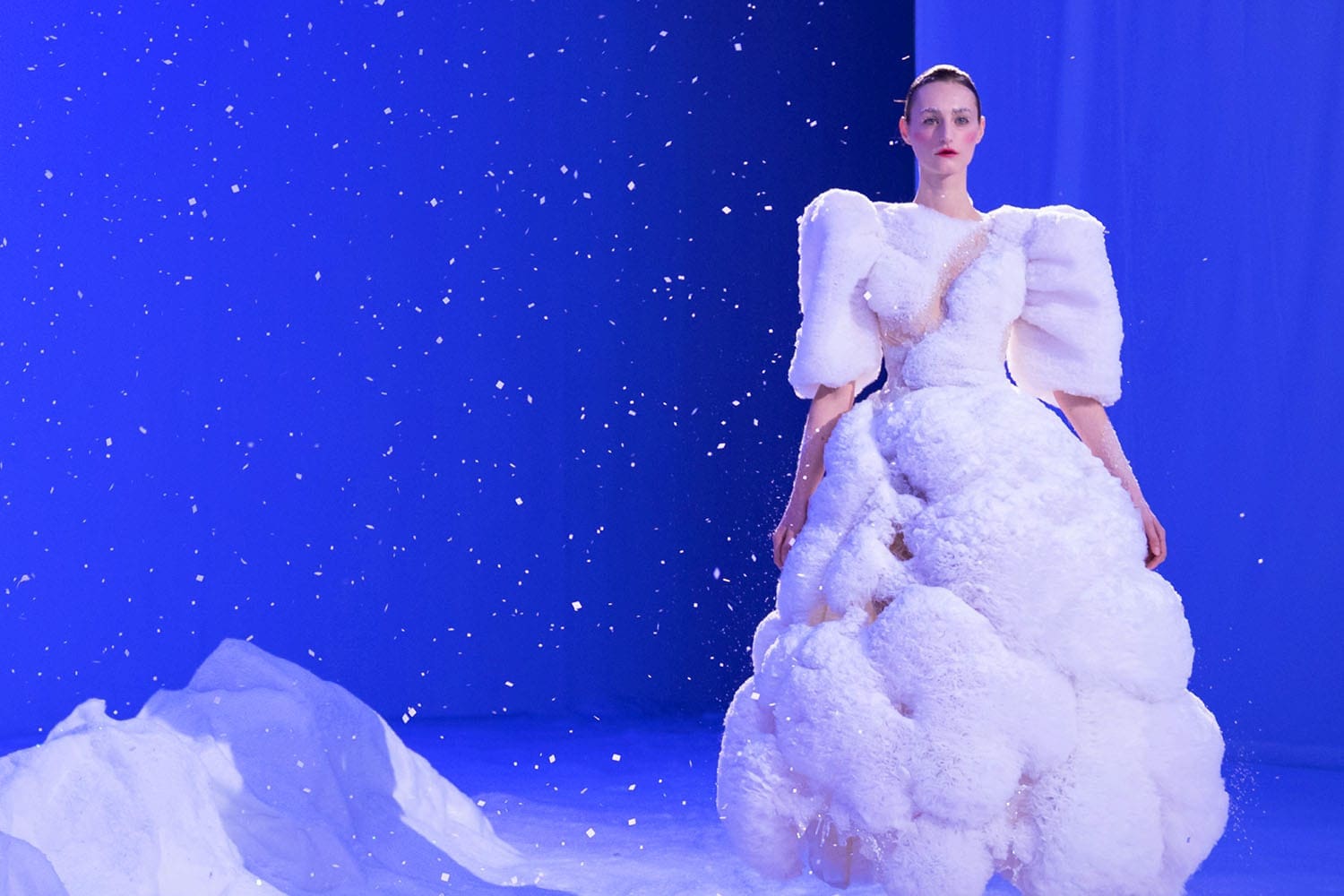Guo Pei Haute Couture Printemps Été 2020 by RUNWAY MAGAZINE