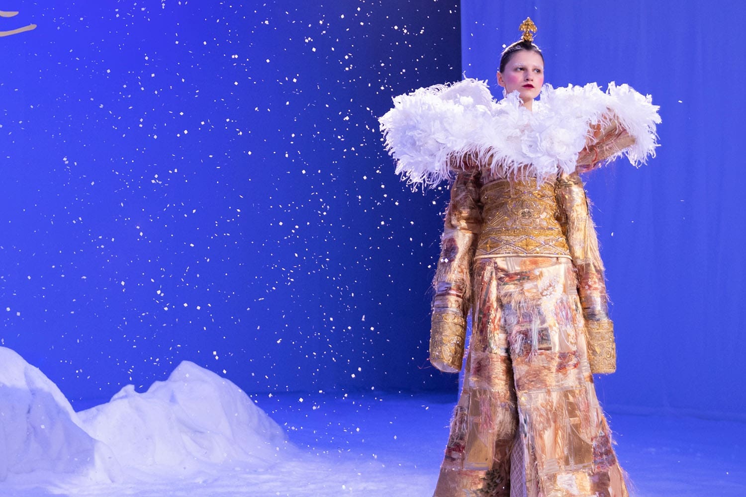 Guo Pei Haute Couture Printemps Été 2020 by RUNWAY MAGAZINE