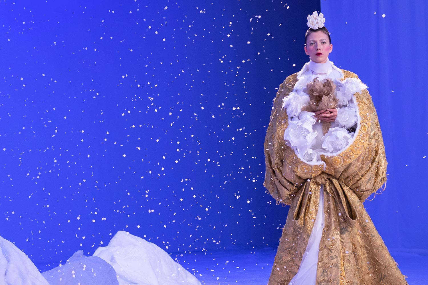 Guo Pei Haute Couture Printemps Été 2020 by RUNWAY MAGAZINE