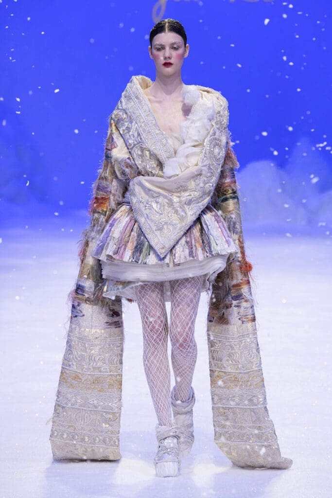 Guo Pei Haute Couture Spring Summer 2020 by RUNWAY MAGAZINE