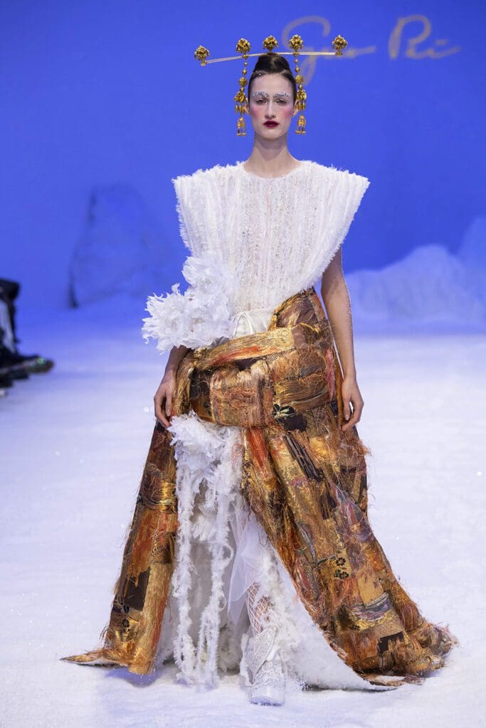 Guo Pei Haute Couture Spring Summer 2020 by RUNWAY MAGAZINE