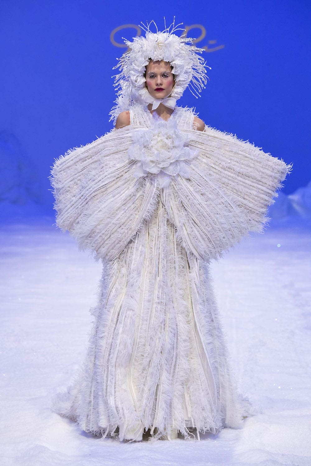 Guo Pei Haute Couture Printemps Été 2020 by RUNWAY MAGAZINE