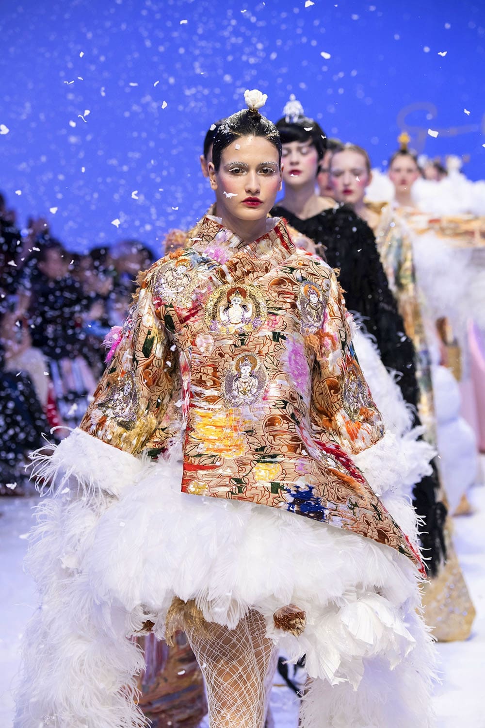 Guo Pei Haute Couture Printemps Été 2020 by RUNWAY MAGAZINE