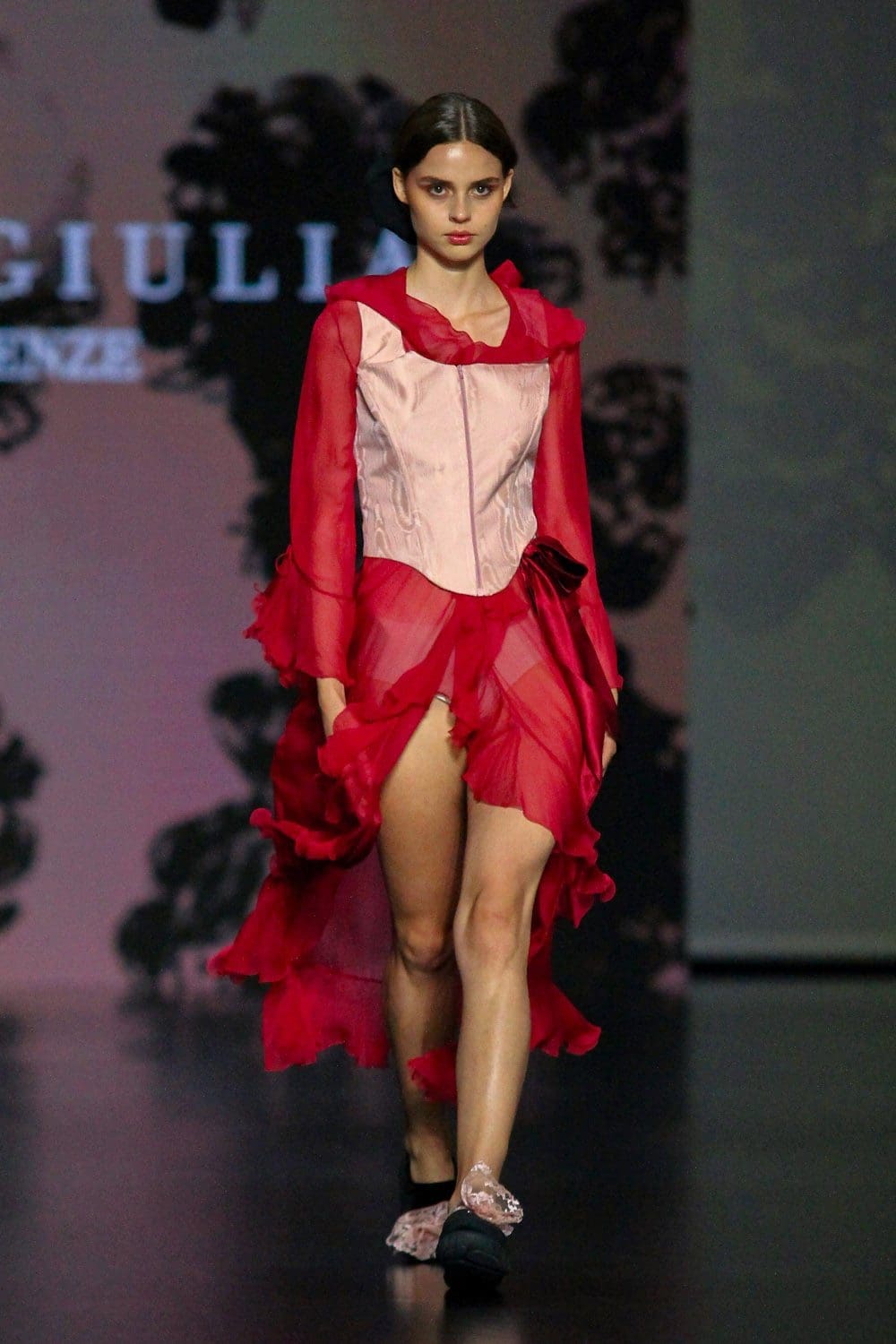 Anna Guilia Firenze AltaRoma 2022 春夏时装周 by RUNWAY 杂志