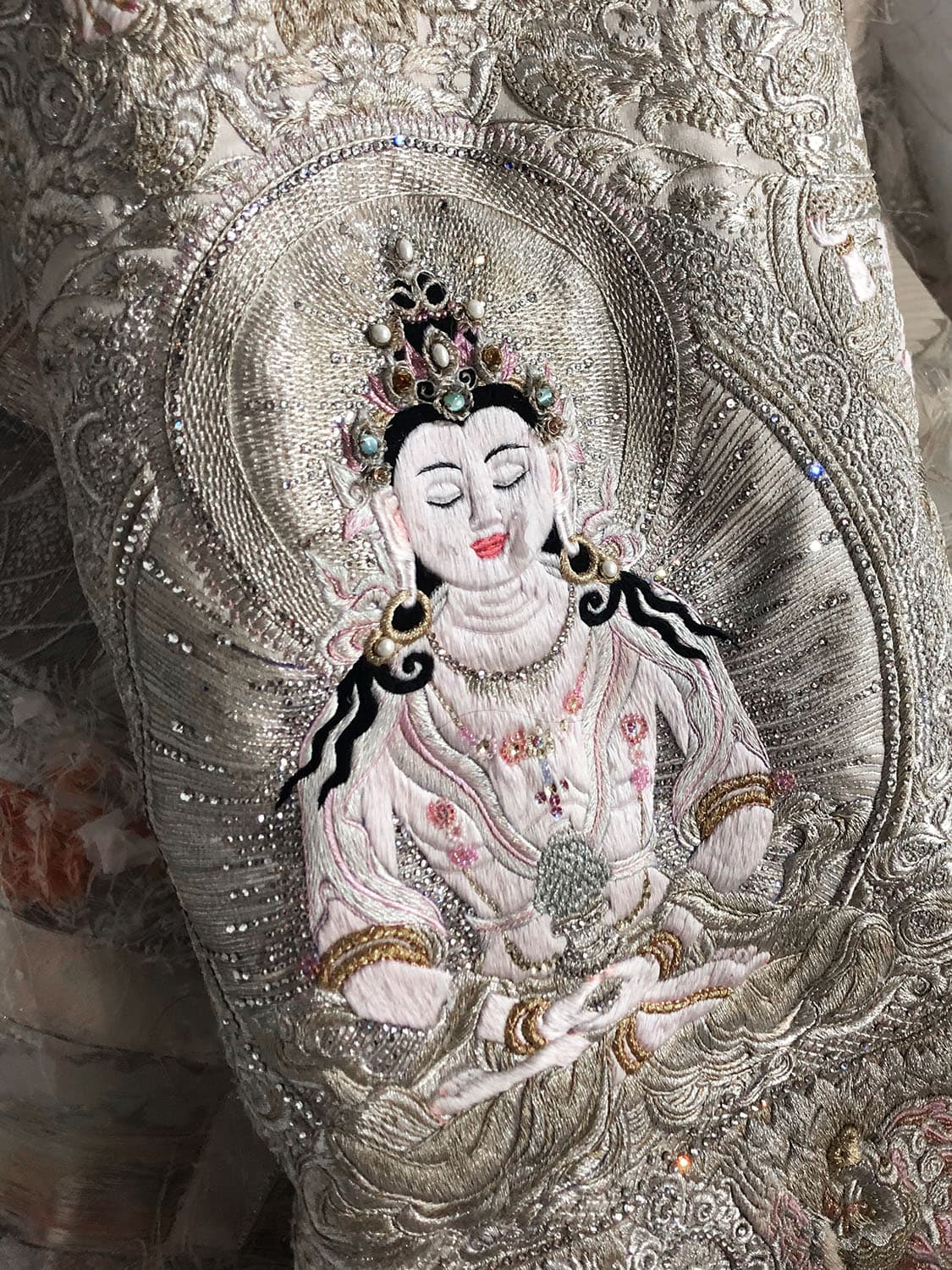 Guo Pei Haute Couture Printemps Été 2020 by RUNWAY MAGAZINE