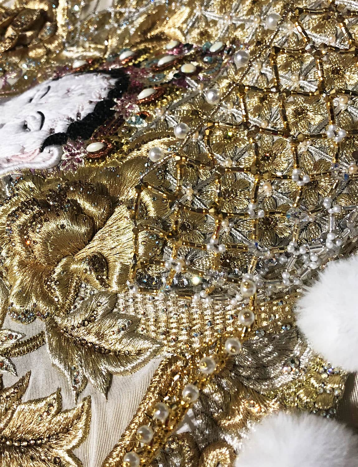 Guo Pei Haute Couture Printemps Été 2020 by RUNWAY MAGAZINE